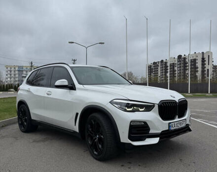 Белый БМВ Х5, объемом двигателя 3 л и пробегом 125 тыс. км за 46800 $, фото 1 на Automoto.ua