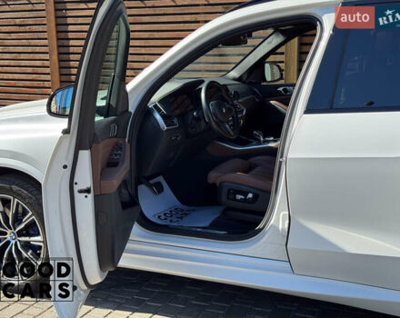 Белый БМВ Х5, объемом двигателя 2.99 л и пробегом 61 тыс. км за 72000 $, фото 16 на Automoto.ua