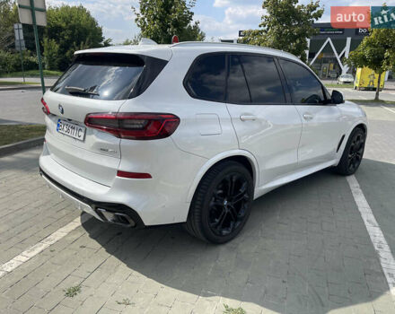 Белый БМВ Х5, объемом двигателя 2.99 л и пробегом 93 тыс. км за 56900 $, фото 6 на Automoto.ua