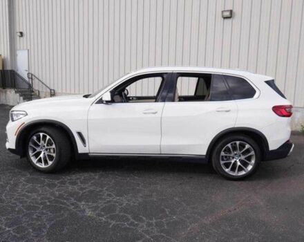 Белый БМВ Х5, объемом двигателя 3 л и пробегом 61 тыс. км за 36000 $, фото 4 на Automoto.ua