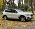 Белый БМВ Х5, объемом двигателя 3 л и пробегом 88 тыс. км за 50000 $, фото 1 на Automoto.ua
