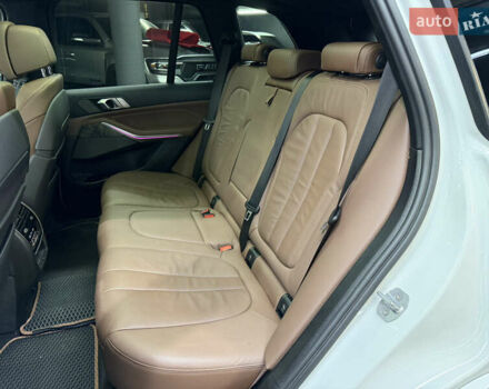 Белый БМВ Х5, объемом двигателя 2.99 л и пробегом 61 тыс. км за 69500 $, фото 21 на Automoto.ua