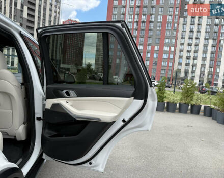 Белый БМВ Х5, объемом двигателя 3 л и пробегом 92 тыс. км за 47900 $, фото 50 на Automoto.ua