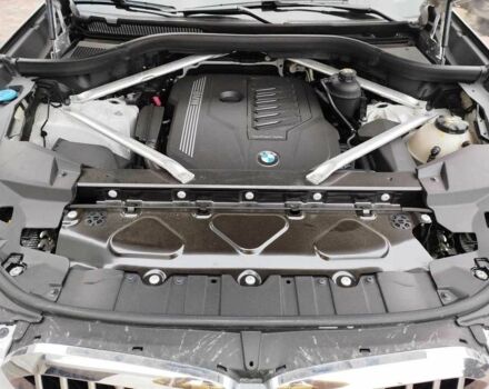 Белый БМВ Х5, объемом двигателя 3 л и пробегом 99 тыс. км за 33000 $, фото 5 на Automoto.ua