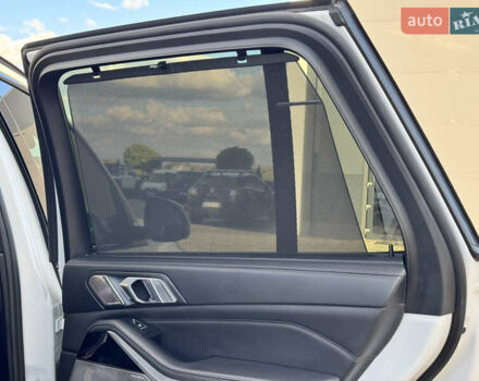 Белый БМВ Х5, объемом двигателя 4.39 л и пробегом 85 тыс. км за 63000 $, фото 14 на Automoto.ua