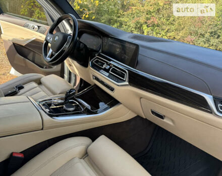 Белый БМВ Х5, объемом двигателя 3 л и пробегом 110 тыс. км за 52000 $, фото 12 на Automoto.ua