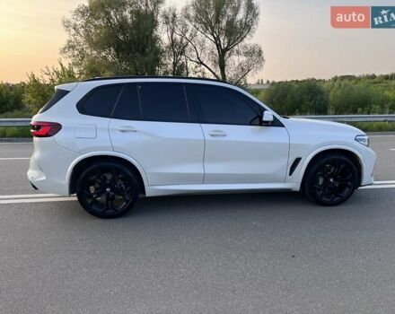 Білий БМВ Х5, об'ємом двигуна 3 л та пробігом 43 тис. км за 52999 $, фото 22 на Automoto.ua