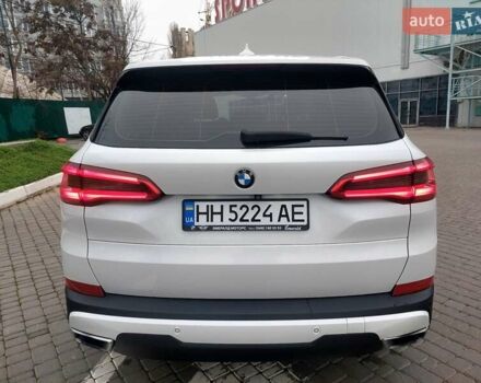 Белый БМВ Х5, объемом двигателя 2.99 л и пробегом 131 тыс. км за 61000 $, фото 4 на Automoto.ua