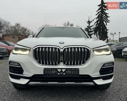 Белый БМВ Х5, объемом двигателя 3 л и пробегом 62 тыс. км за 50900 $, фото 51 на Automoto.ua