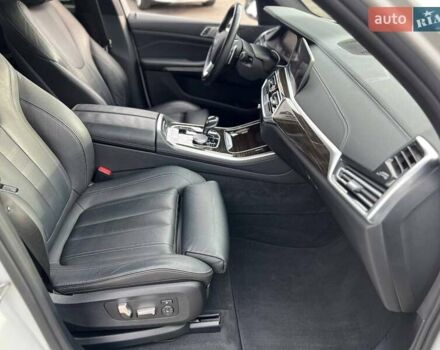 Белый БМВ Х5, объемом двигателя 3 л и пробегом 117 тыс. км за 59900 $, фото 33 на Automoto.ua