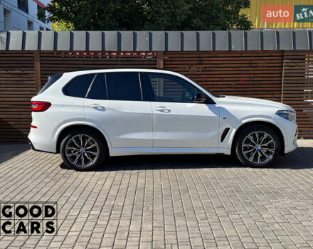 Белый БМВ Х5, объемом двигателя 2.99 л и пробегом 61 тыс. км за 72000 $, фото 7 на Automoto.ua