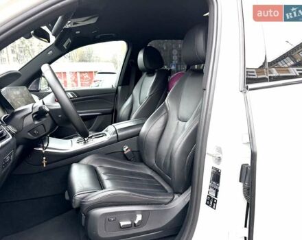 Білий БМВ Х5, об'ємом двигуна 2 л та пробігом 193 тис. км за 49500 $, фото 15 на Automoto.ua