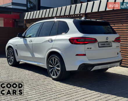Белый БМВ Х5, объемом двигателя 2.99 л и пробегом 61 тыс. км за 72000 $, фото 4 на Automoto.ua