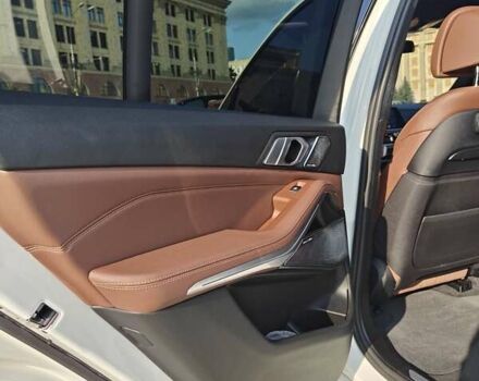 Белый БМВ Х5, объемом двигателя 3 л и пробегом 102 тыс. км за 53000 $, фото 16 на Automoto.ua