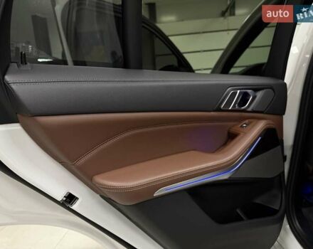 Белый БМВ Х5, объемом двигателя 4.39 л и пробегом 166 тыс. км за 55500 $, фото 49 на Automoto.ua