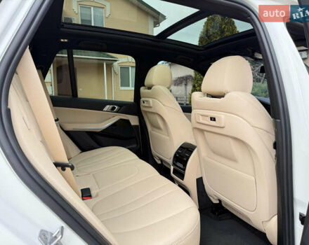 Белый БМВ Х5, объемом двигателя 3 л и пробегом 90 тыс. км за 45900 $, фото 9 на Automoto.ua