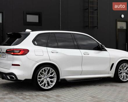 Белый БМВ Х5, объемом двигателя 3 л и пробегом 135 тыс. км за 64000 $, фото 9 на Automoto.ua