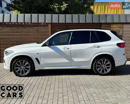 Белый БМВ Х5, объемом двигателя 2.99 л и пробегом 61 тыс. км за 72000 $, фото 3 на Automoto.ua