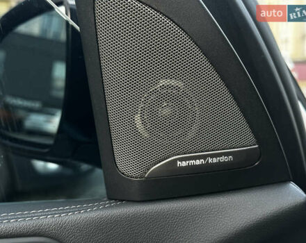 Белый БМВ Х5, объемом двигателя 3 л и пробегом 165 тыс. км за 41586 $, фото 12 на Automoto.ua