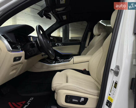 Білий БМВ Х5, об'ємом двигуна 3 л та пробігом 137 тис. км за 49900 $, фото 20 на Automoto.ua