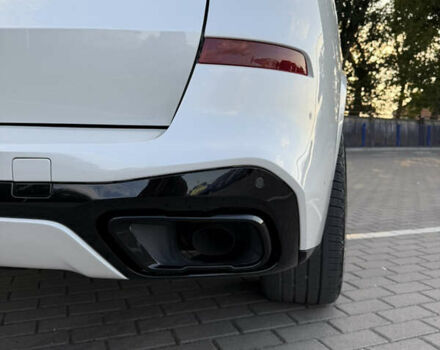 Белый БМВ Х5, объемом двигателя 3 л и пробегом 122 тыс. км за 57500 $, фото 30 на Automoto.ua