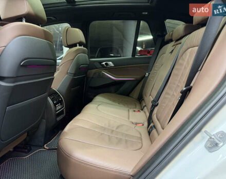 Белый БМВ Х5, объемом двигателя 2.99 л и пробегом 61 тыс. км за 69500 $, фото 23 на Automoto.ua