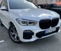 Белый БМВ Х5, объемом двигателя 3 л и пробегом 92 тыс. км за 52999 $, фото 1 на Automoto.ua