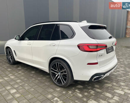 Білий БМВ Х5, об'ємом двигуна 3 л та пробігом 154 тис. км за 65000 $, фото 10 на Automoto.ua