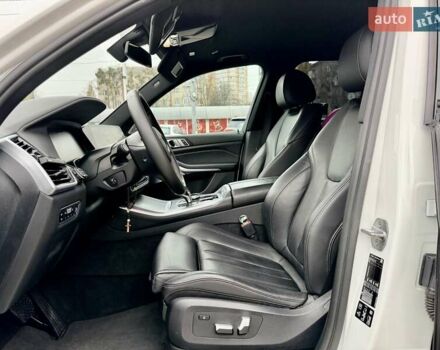 Білий БМВ Х5, об'ємом двигуна 2 л та пробігом 193 тис. км за 49500 $, фото 10 на Automoto.ua