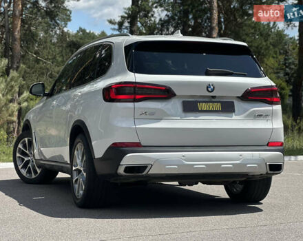 Белый БМВ Х5, объемом двигателя 3 л и пробегом 51 тыс. км за 49800 $, фото 24 на Automoto.ua