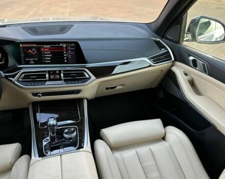 Белый БМВ Х5, объемом двигателя 3 л и пробегом 51 тыс. км за 49300 $, фото 14 на Automoto.ua