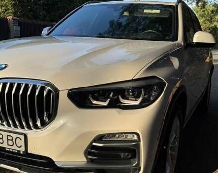 Белый БМВ Х5, объемом двигателя 3 л и пробегом 59 тыс. км за 46000 $, фото 3 на Automoto.ua