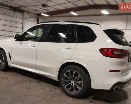 Белый БМВ Х5, объемом двигателя 3 л и пробегом 96 тыс. км за 46799 $, фото 4 на Automoto.ua