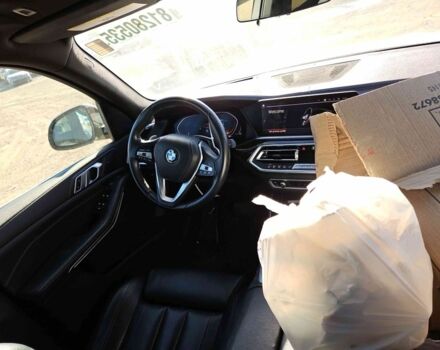 Белый БМВ Х5, объемом двигателя 3 л и пробегом 225 тыс. км за 43000 $, фото 7 на Automoto.ua