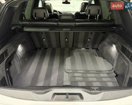 Білий БМВ Х5, об'ємом двигуна 3 л та пробігом 65 тис. км за 22600 $, фото 36 на Automoto.ua