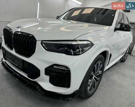 Белый БМВ Х5, объемом двигателя 3 л и пробегом 124 тыс. км за 49000 $, фото 31 на Automoto.ua