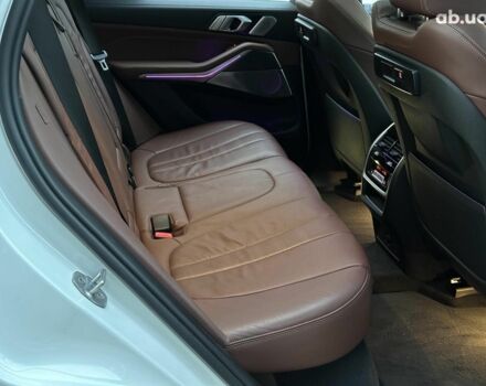 Белый БМВ Х5, объемом двигателя 3 л и пробегом 80 тыс. км за 55980 $, фото 19 на Automoto.ua