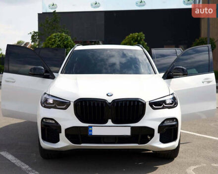 Белый БМВ Х5, объемом двигателя 2.99 л и пробегом 70 тыс. км за 65000 $, фото 4 на Automoto.ua