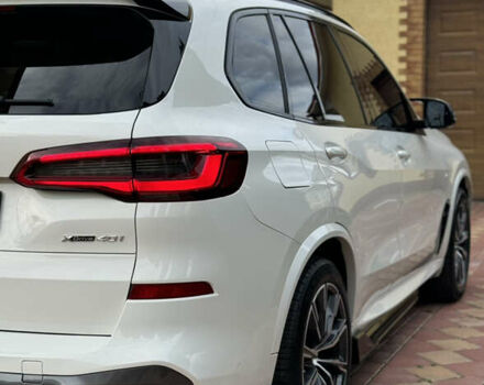 Білий БМВ Х5, об'ємом двигуна 3 л та пробігом 124 тис. км за 53900 $, фото 1 на Automoto.ua