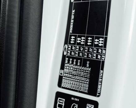 Белый БМВ Х5, объемом двигателя 2 л и пробегом 77 тыс. км за 50700 $, фото 13 на Automoto.ua