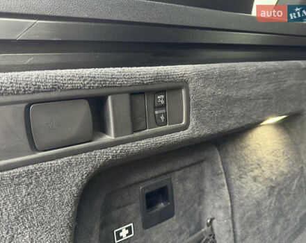 Белый БМВ Х5, объемом двигателя 3 л и пробегом 125 тыс. км за 51000 $, фото 23 на Automoto.ua