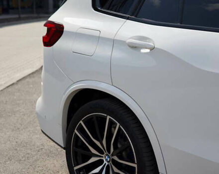 Белый БМВ Х5, объемом двигателя 2.99 л и пробегом 70 тыс. км за 65000 $, фото 20 на Automoto.ua