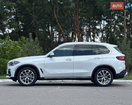 Белый БМВ Х5, объемом двигателя 3 л и пробегом 51 тыс. км за 49800 $, фото 12 на Automoto.ua