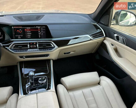 Белый БМВ Х5, объемом двигателя 3 л и пробегом 51 тыс. км за 49800 $, фото 29 на Automoto.ua