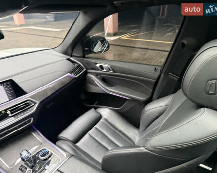 Белый БМВ Х5, объемом двигателя 3 л и пробегом 63 тыс. км за 45000 $, фото 16 на Automoto.ua