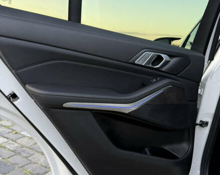 Белый БМВ Х5, объемом двигателя 3 л и пробегом 65 тыс. км за 49800 $, фото 19 на Automoto.ua