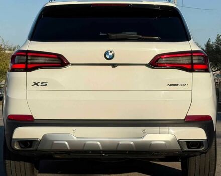 Белый БМВ Х5, объемом двигателя 3 л и пробегом 49 тыс. км за 23600 $, фото 4 на Automoto.ua