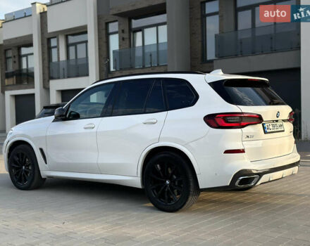 Белый БМВ Х5, объемом двигателя 3 л и пробегом 187 тыс. км за 46500 $, фото 18 на Automoto.ua