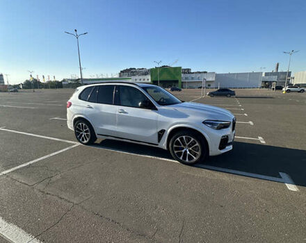 Белый БМВ Х5, объемом двигателя 3 л и пробегом 88 тыс. км за 55000 $, фото 2 на Automoto.ua