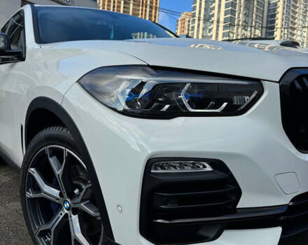 Белый БМВ Х5, объемом двигателя 2 л и пробегом 68 тыс. км за 56500 $, фото 12 на Automoto.ua